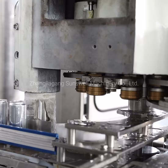 Machine de remplissage à chaud automatique de jus en conserve 2 en 1 pour la ligne de mise en conserve